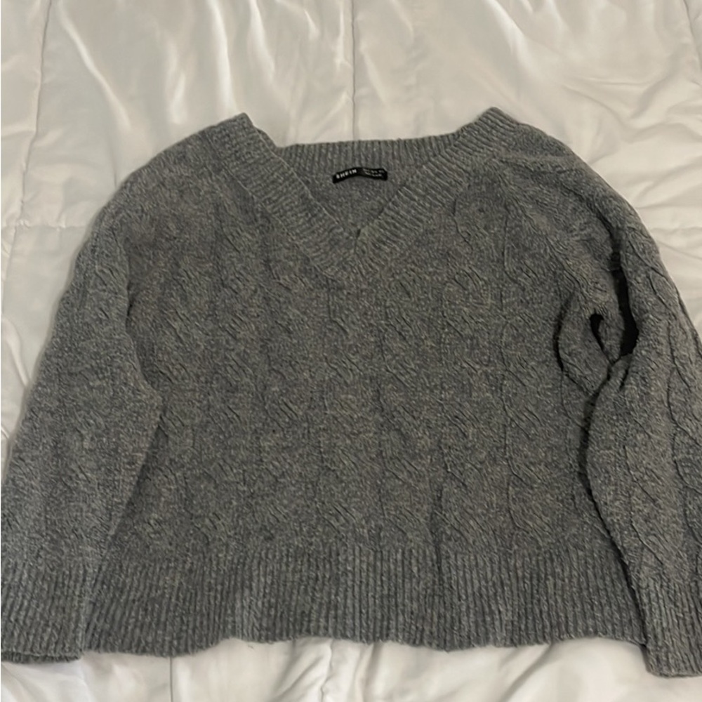 Gray Cable Knit V-Neck Sweater